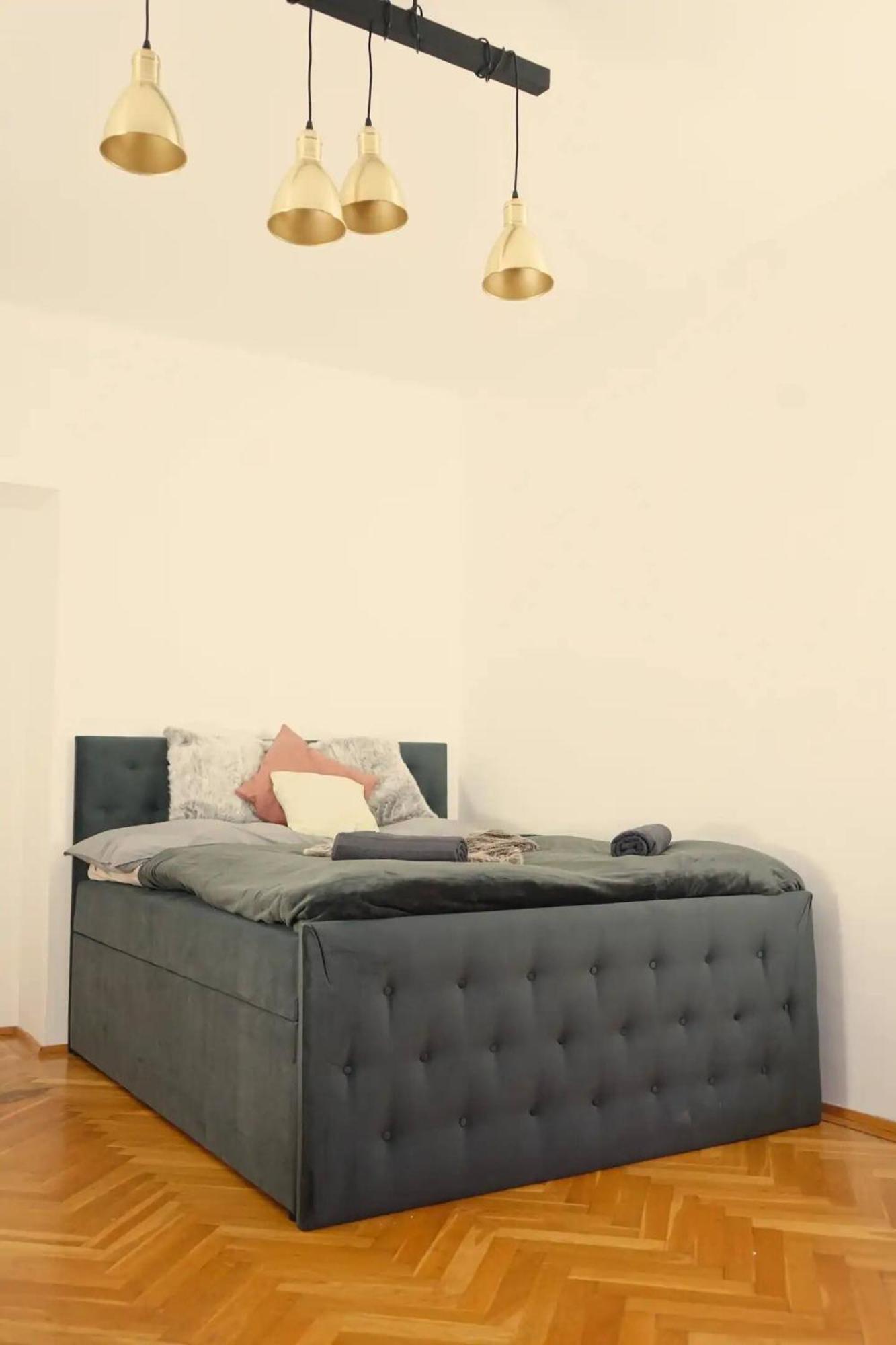Nook Near Hauptbahnhof Appartamento